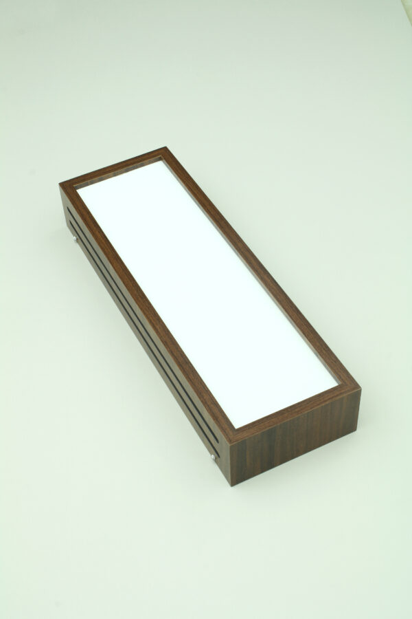 PLAFON SOBREPOR DE MADEIRA COM FRISO - 64 X 21 X 10 CM